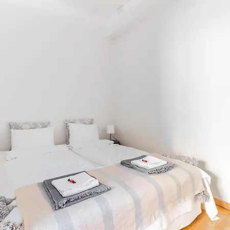 Cozy, Spacious And Calm - Location Huoneisto